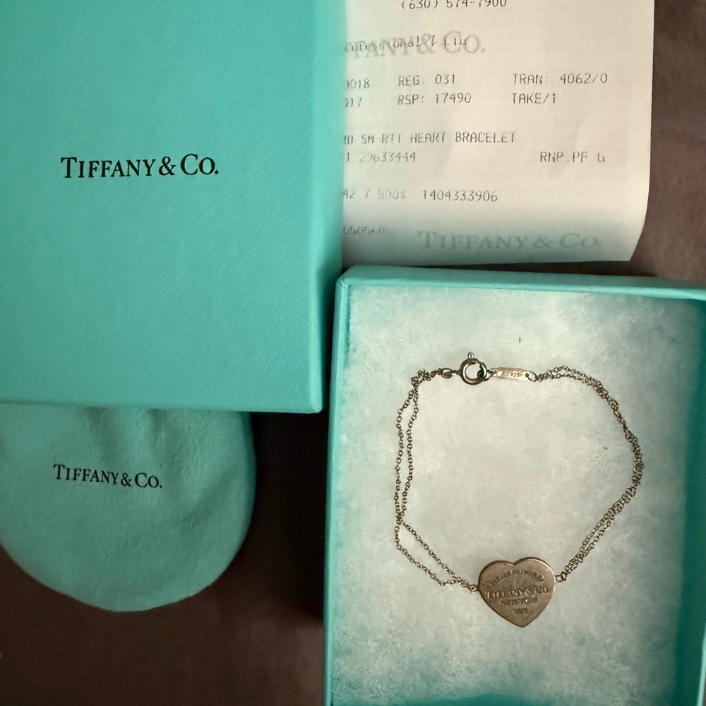 Tiffany & Co. Silver Chain-Link Bracelet with Heart Charm